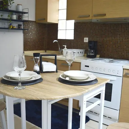 Cosy 4 Close To The City Center Διαμέρισμα